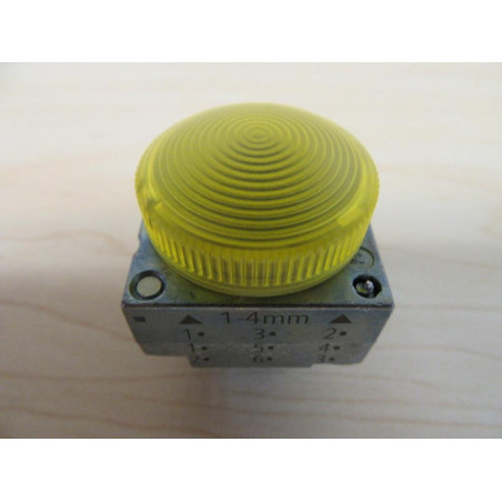 Siemens 3SB3 501-6BA30 Yellow 3SB35016BA30 wBase