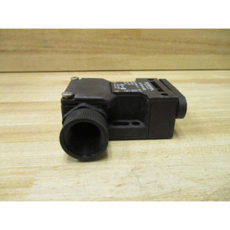 Schmersal AZ 15ZVRK-M20 Safety Switch AZ15ZVRKM20 W Adapter - New No Box