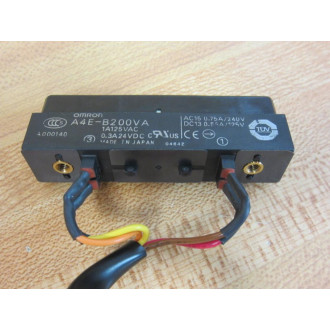Omron A4E-B200VA 3-Position Safety Enabling Switch A4EB200VA - New No Box