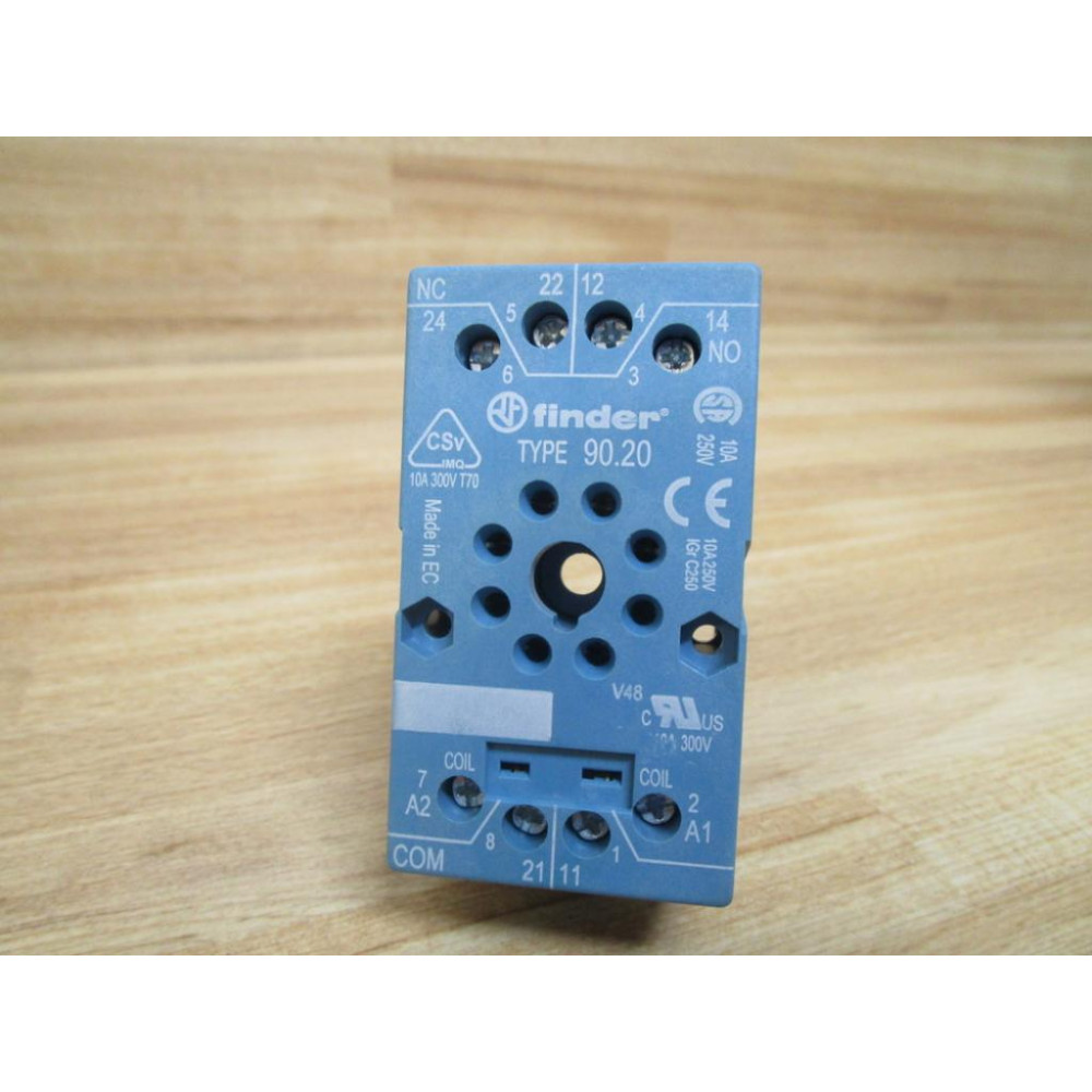 Finder 90.20 Relay Socket - Used