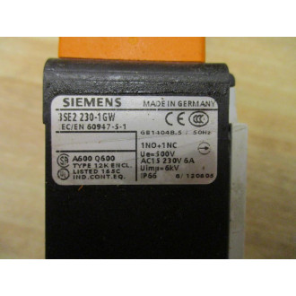 Siemens 3SE2 230-1GW Roller Crank Limit Switch 3SE22301GW (Pack of 2) - Used