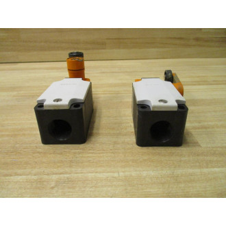 Siemens 3SE2 230-1GW Roller Crank Limit Switch 3SE22301GW (Pack of 2) - Used
