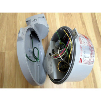 Crouse - Hinds VMVS150480LX Lighting Fixture VMVS150480LX - New No Box