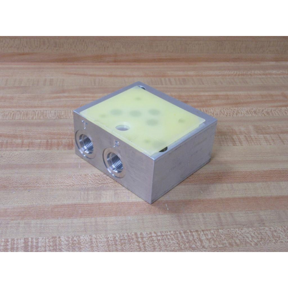 PHD 5-12201-0 4 Port Manifold 5122010 - New No Box