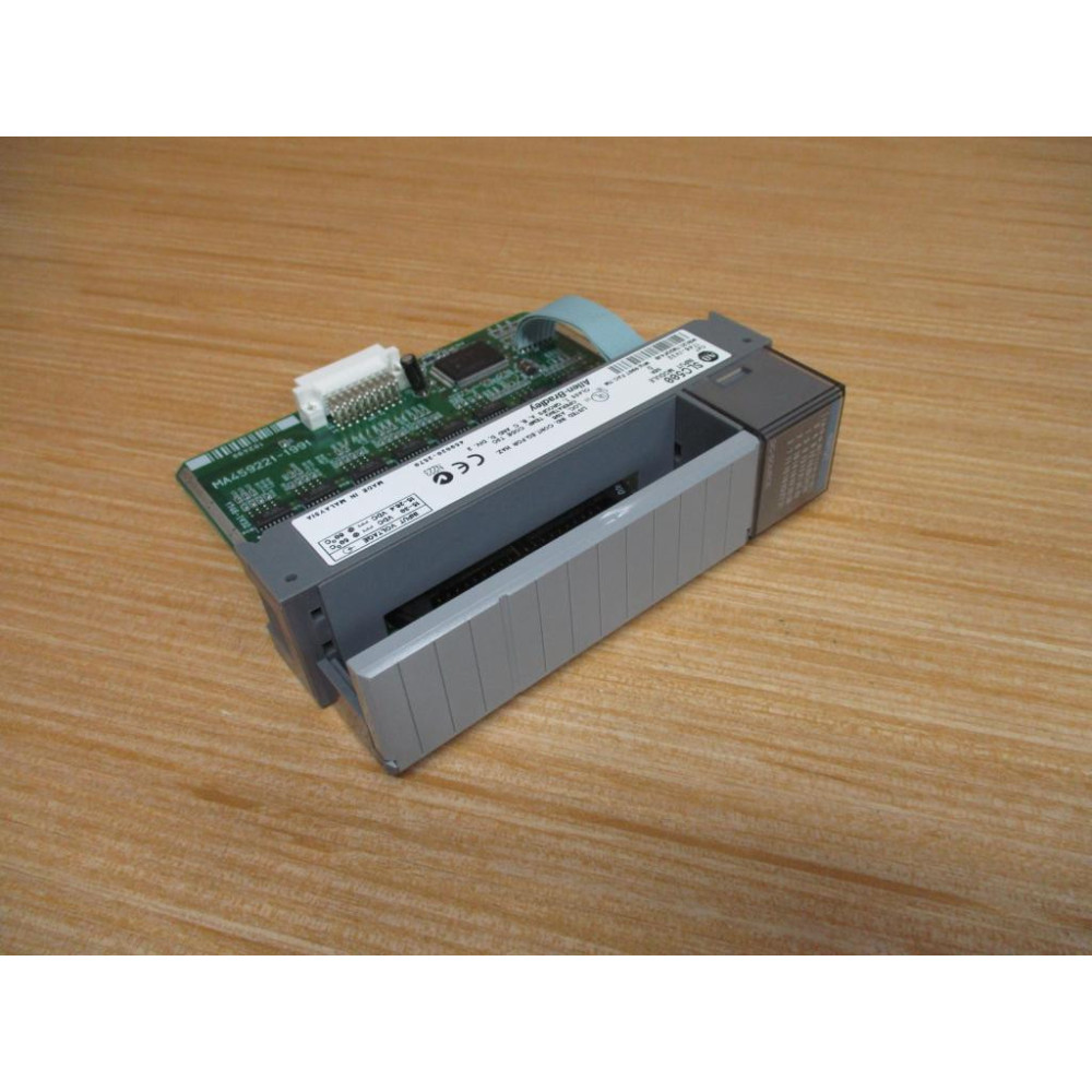 Allen Bradley 1746-IV32 Input Module SLC500 Series D - New No Box Allen Bradley 1746-IV32 Input Module SLC500 Series D - New No Box