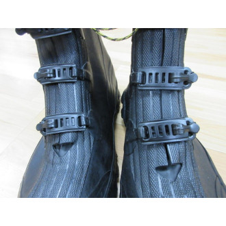 LaCrosse 266200 5 Buckle Overshoe Boot Size 9, 2662009