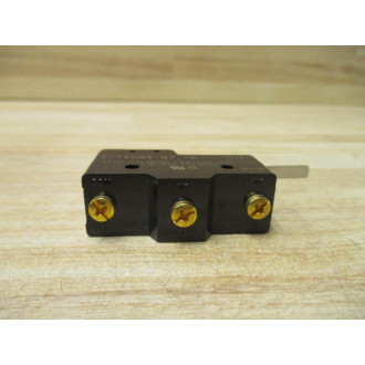 Omron Z-15GW4-B7-K Snap-Action Switch 3XG54 (Pack of 2)