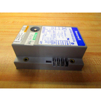Honeywell S87B Direct Spark Ignition 97-2456 Rev. F - New No Box