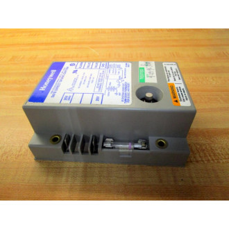 Honeywell S87B Direct Spark Ignition 97-2456 Rev. F - New No Box