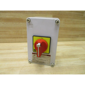 Telemecanique VC1-GU Control Station V Switch VC1GU Chipped Mounting - Used