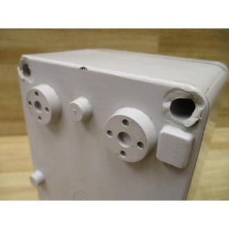 Telemecanique VC1-GU Control Station V Switch VC1GU Chipped Mounting - Used
