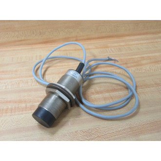 Allen Bradley 871C-D14AP30-E2 Proximity Sensor 871CD14AP30E2 - New No Box