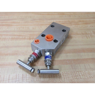Rosemount C30511-1124-0000 Transmitter C3051111240000 WHardware - New No Box