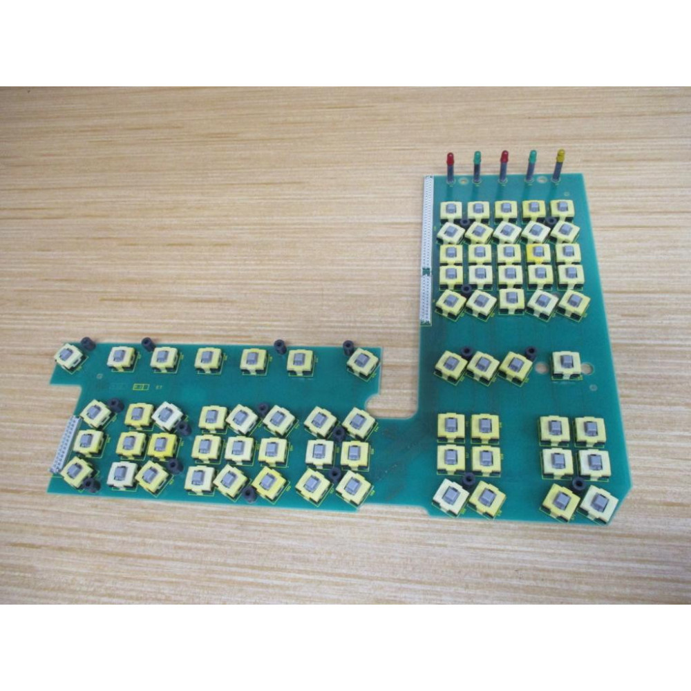 Siemens 6FX1130-0BA02 Sinumerik 810 Keyboard 570-300-9201.01 - Used Siemens 6FX1130-0BA02 Sinumerik 810 Keyboard 570-300-9201.01 - Used