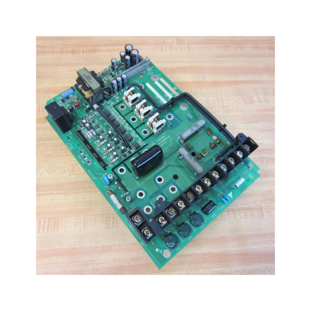 Yaskawa ETP616150 Inverter PCB YPHT31211-1C - Used