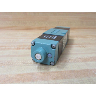 Numatics 081SS400K000030 Solenoid Valve 082SS415K000030 - Used