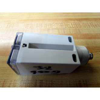 Square D XUC8AKSNL2 Photoelectric Sensor - Used