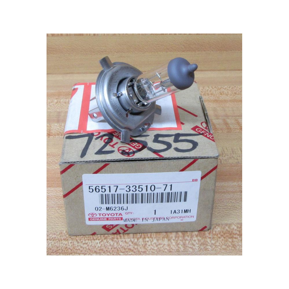 Toyota 56517-33510-71 Head Lamp Bulb 565173351071