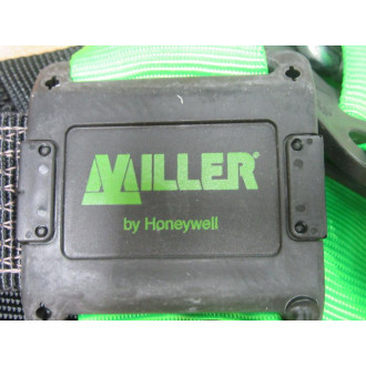 Miller P950SMGN Honeywell Full Body Harness 3PRW7