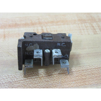 Cutler Hammer E30KLB9 Eaton Contact Block Cutler Hammer E30KLB9 Eaton Contact Block