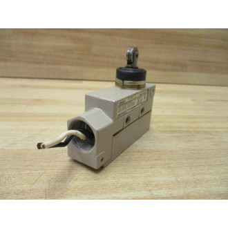 Omron ZE-N22-2S Limit Switch ZEN222S - Used