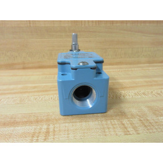 Honeywell GLAA01A1A Limit Switch WRoller Lever