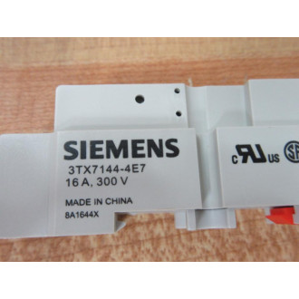 Siemens 3TX7144-4E7 5 Pin 16A Socket 3TX71444E7 (Pack of 10)