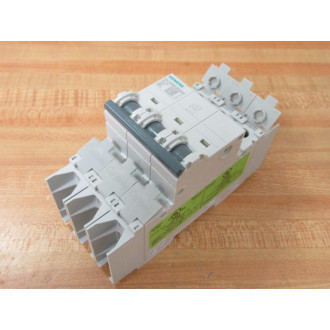Siemens 5SJ4306-8HG42 6A Circuit Breaker 5SJ43068HG42