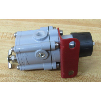 Masoneilan 78-4 Pneumatic Regulator 784 - New No Box