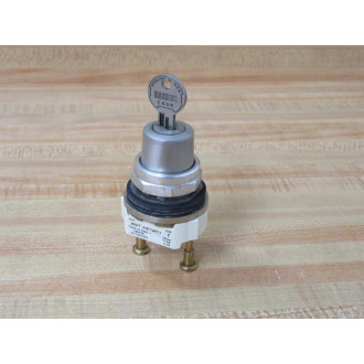 Allen Bradley 800T-J4619KC1 Selector Switch - Used