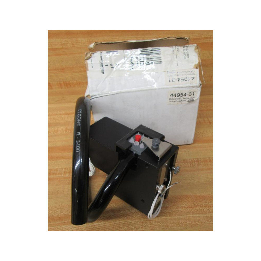 Hach 44954-31 Colorimeter 4495431 - New No Box Hach 44954-31 Colorimeter 4495431 - New No Box