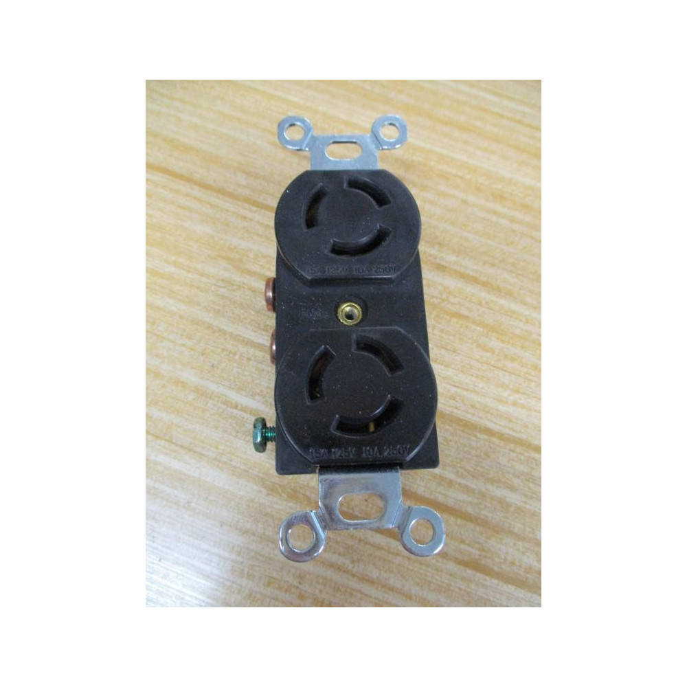Pass & Seymour 7580-G Legrand Turnlok Receptacle 7580G