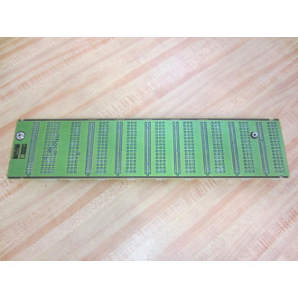 Siemens 811-0261-01B 6ES57.. 7-Slot Rack 8110142-02 - Used