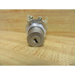 Allen Bradley 800T-H33A2 Selector Switch 2-Position 800TH33A2