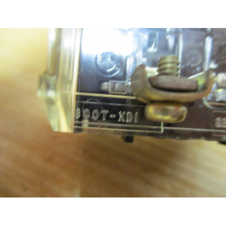 Allen Bradley 800T-FXTQ24AD1 Illuminated Push Button - New No Box