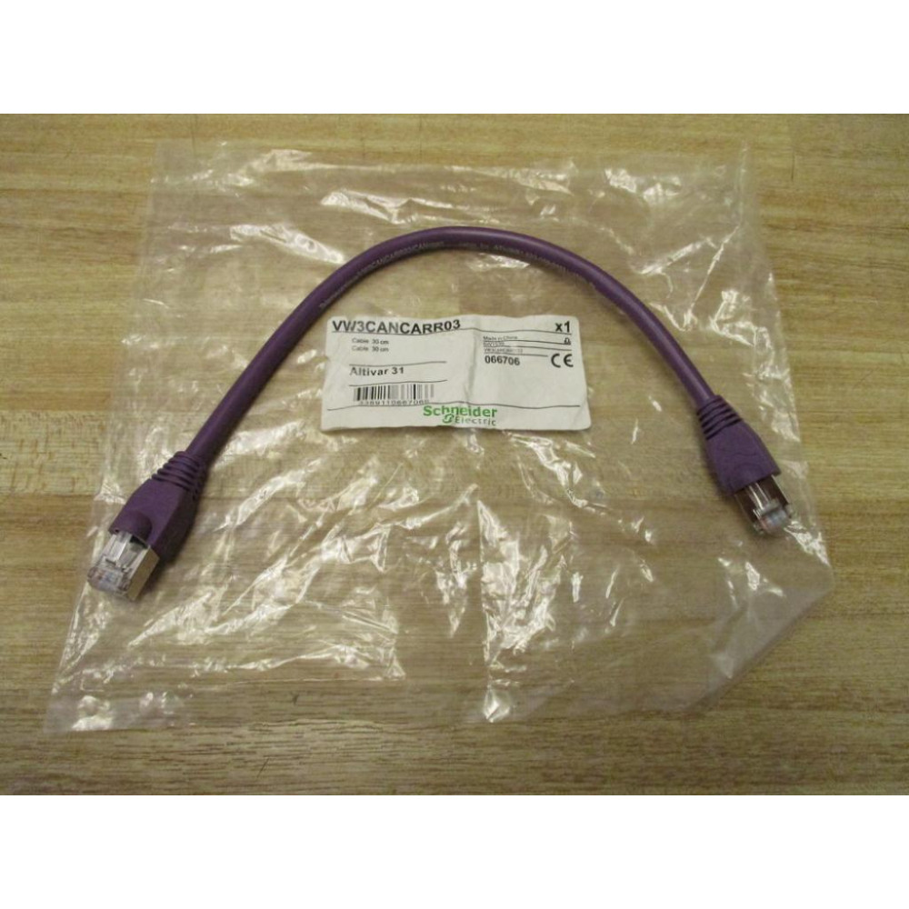 Schneider ElectricTelemecanique VW3CANCARR03 Cable - New No Box Schneider ElectricTelemecanique VW3CANCARR03 Cable - New No Box