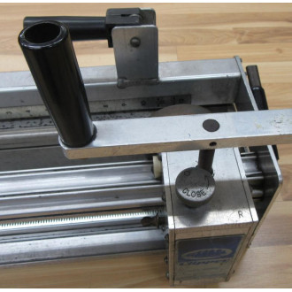 ClipperFlexco FSMAN36-24 Roller Lacer FSMAN3624 WO 1 Grip - Used