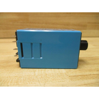 IDEC RTE-B21 Electronic Timer Relay RTEB21 120 VAC - New No Box