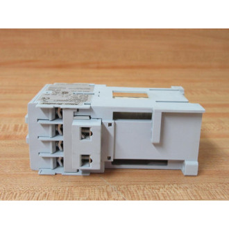 Allen Bradley 700-CF220ZJ Control Relay 700CF220ZJ