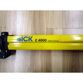 Sick XC40E-0903A0A0AAC0 Light Curtain Receiver 1 204 141 - New No Box