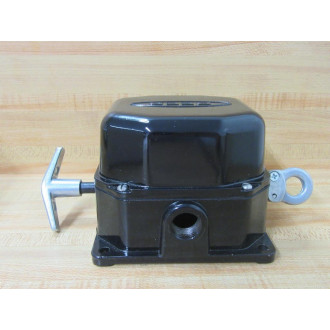 Rees 04944-000 Cable Operated Switch 04944000 Black