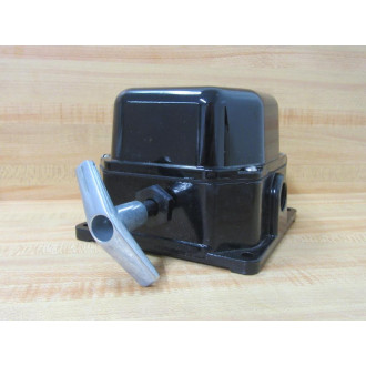 Rees 04944-000 Cable Operated Switch 04944000 Black