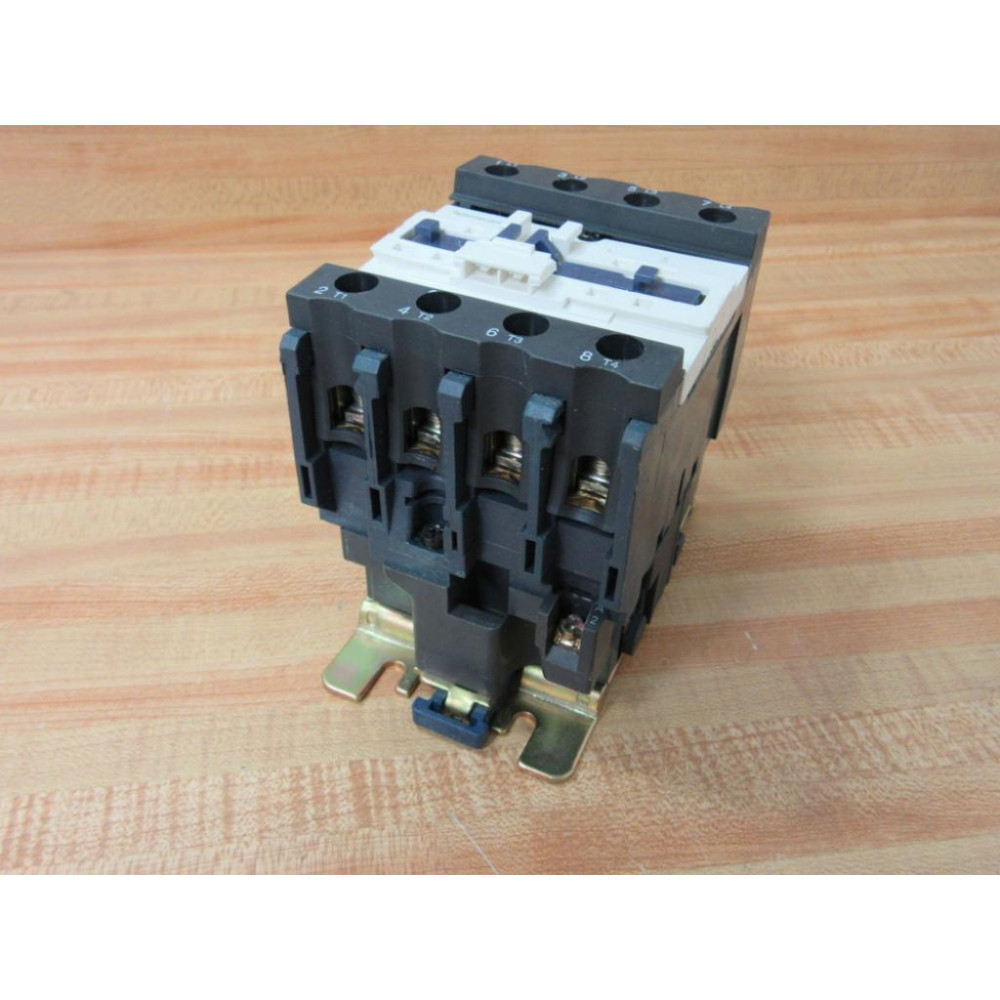 Telemecanique LC1 D40004 F7 Schneider Contactor LC1D40004F7 - Used Telemecanique LC1 D40004 F7 Schneider Contactor LC1D40004F7 - Used