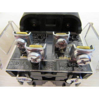 Allen Bradley 800T-QA24G Push Button Switch - New No Box