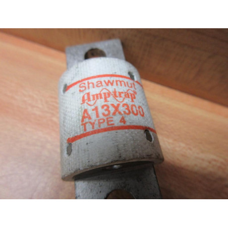 Gould Shawmut Ferraz A13X300-4 Amp-Trap Fuse A13X300 - New No Box