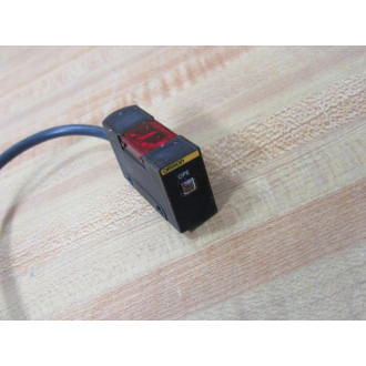 Omron E3S-AT61-M1J Switch E3S-AT61-L & E3S-AT61-D