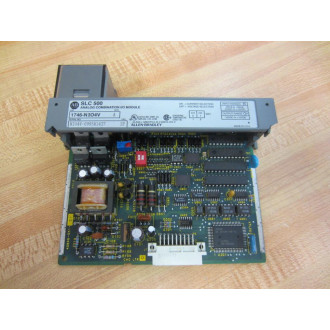 Allen Bradley 1746-NIO4V IO Module 1746-NI04V Ser.A wo Cover - Chipped - Used