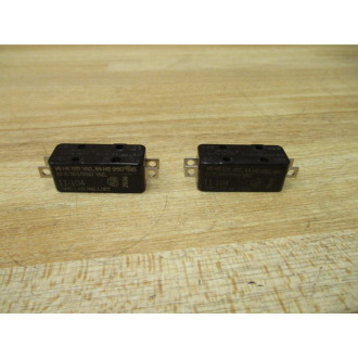 Licon 11-104 Snap Switch 11104 (Pack of 2) - New No Box