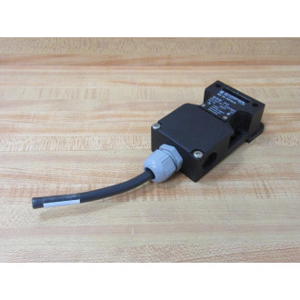 Schmersal AZ 16-03 ZVRK Safety Interlock Switch AZ1603ZVRK WWire - Used