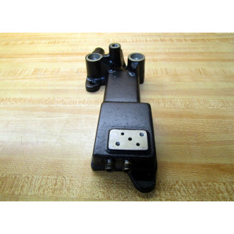 Taylor 4P128Y Manifold WO Hardware Or Valve - New No Box